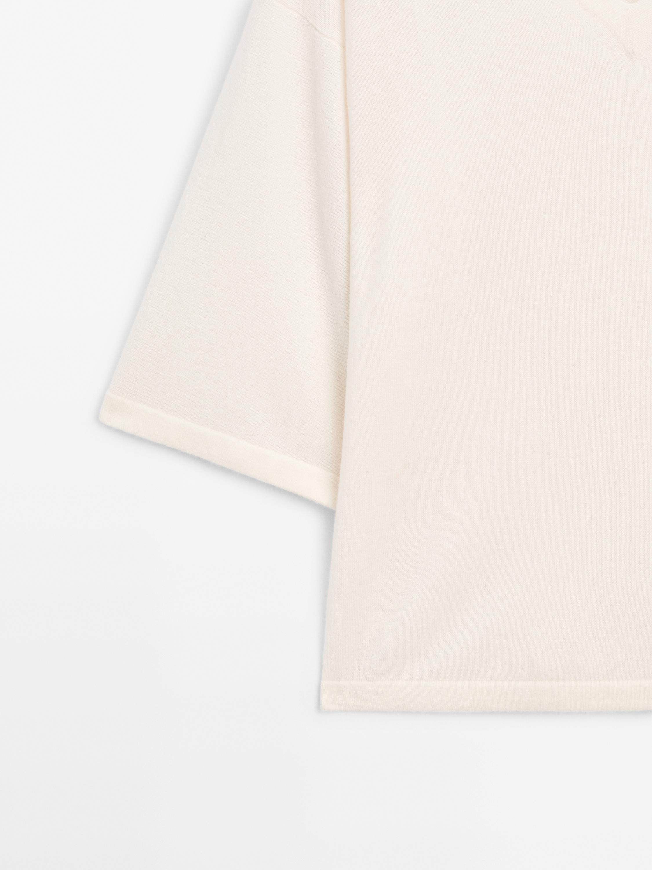 Pull à col en V maille de laine mélangée